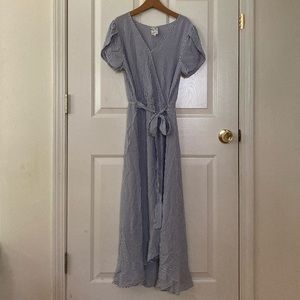 Women’s blue striped summer dress